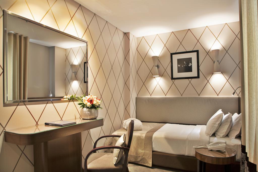 Carmo Hotel 4*