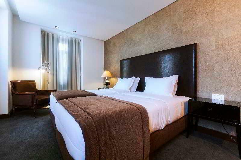 Hotel Carmo Lisbona